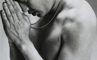 救命！《时光代理人》程小时那腹肌到底是不是AI画的？我扒了三天终于有答案了！